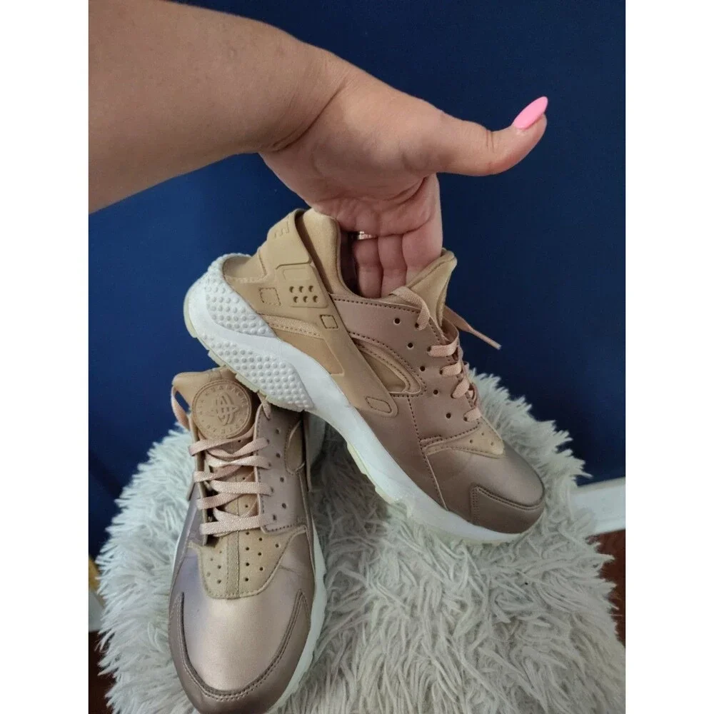 Nike Air Huarache Run Women's Size 9.5 Running Shoes Rose Beige